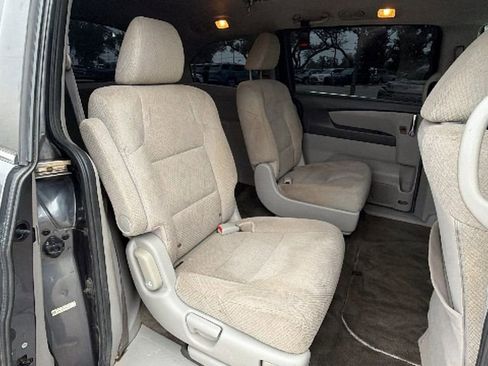 Used 2014 Honda Odyssey EX image 38