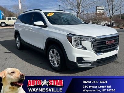 Used 2023 GMC Terrain SLE w/ Driver Convenience Package
