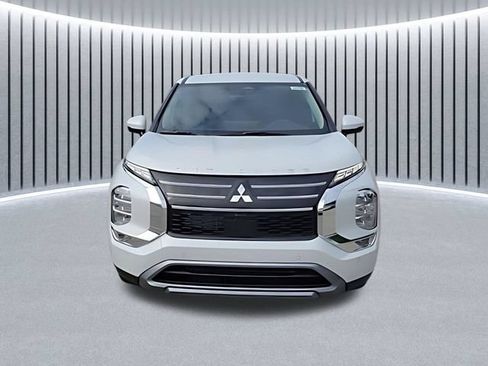 New 2026 Mitsubishi Outlander SE FWD image 8