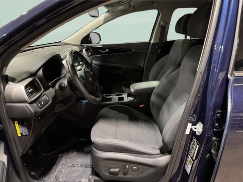Used 2018 Kia Sorento FWD V6 w/ LX V6 Convenience Package image 22