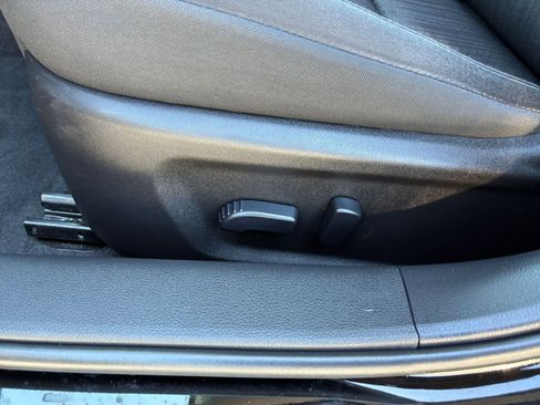 Used 2025 Nissan Altima 2.5 SV image 22