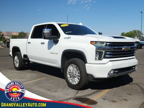 Used 2023 Chevrolet Silverado 2500 High Country w/ Z71 Off-Road Package AWD/4WD image 1