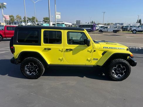 Used 2023 Jeep Wrangler Unlimited Rubicon 4xe w/ Steel Bumper Group AWD/4WD image 13