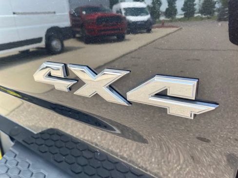 Used 2017 RAM 1500 Big Horn AWD/4WD image 36