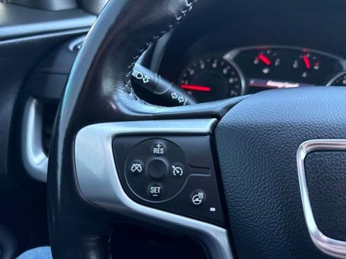 Used 2019 GMC Terrain SLT w/ Preferred Package image 25