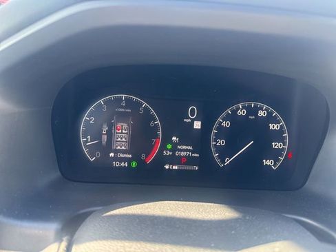 Used 2025 Honda Odyssey Touring image 6