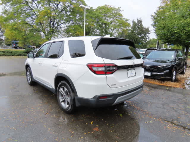 Certified 2025 Honda Pilot EX-L image 4
