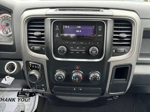 Used 2015 RAM 1500 Express AWD/4WD image 18