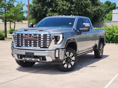 Used 2025 GMC Sierra 2500 Denali w/ Denali Reserve Package AWD/4WD image 1