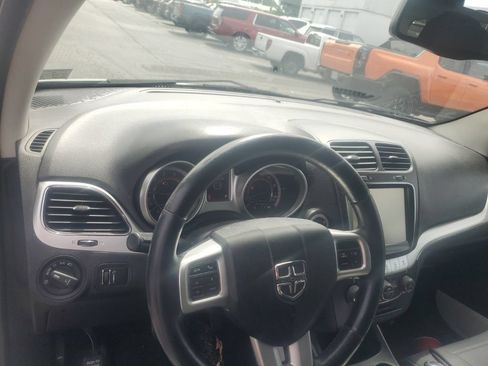 Used 2014 Dodge Journey Limited w/ Flexible Seating Group FWD image 13