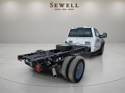 New 2024 Ford F550 4x4 Regular Cab Super Duty w/ XL Chrome Package image 2