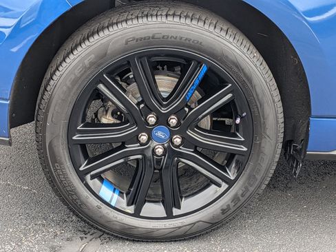 Used 2020 Ford Edge ST-Line w/ Cold Weather Package image 10