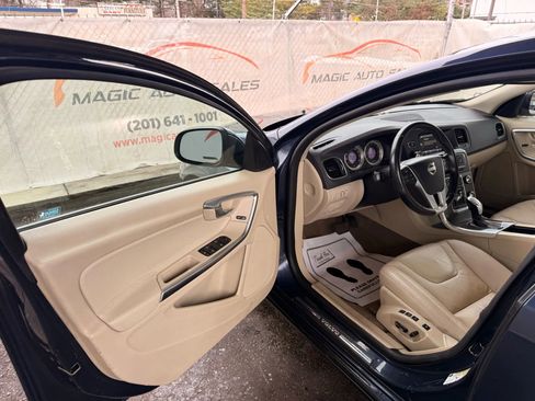 Used 2013 Volvo S60 T5 image 14