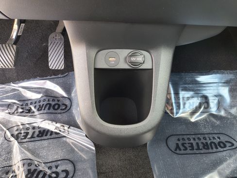 Certified 2022 Hyundai Ioniq 5 SEL RWD image 26