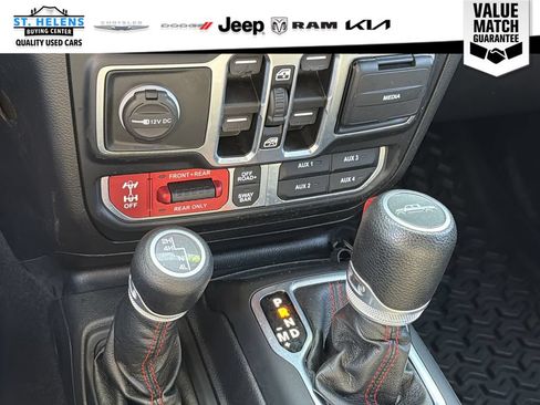 Used 2021 Jeep Gladiator Rubicon AWD/4WD image 24