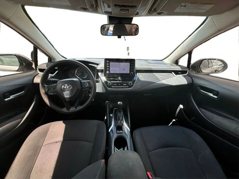 Used 2020 Toyota Corolla LE FWD image 23