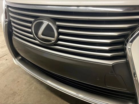 Used 2014 Lexus LS 460 w/ Comfort Package RWD image 31