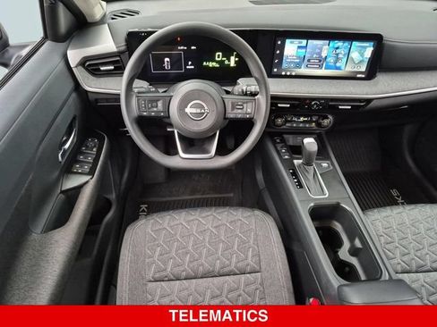 Certified 2026 Nissan Kicks SV w/ SV Premium Package AWD/4WD image 32