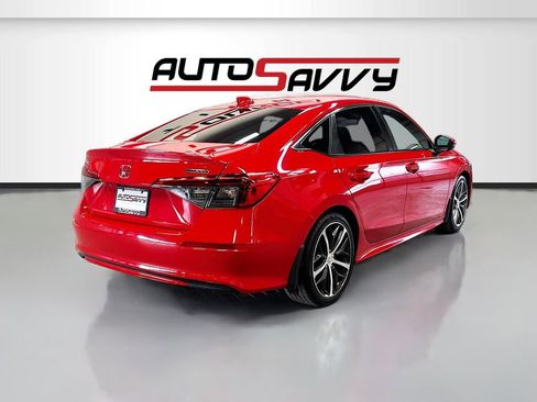 Used 2022 Honda Civic Touring image 7