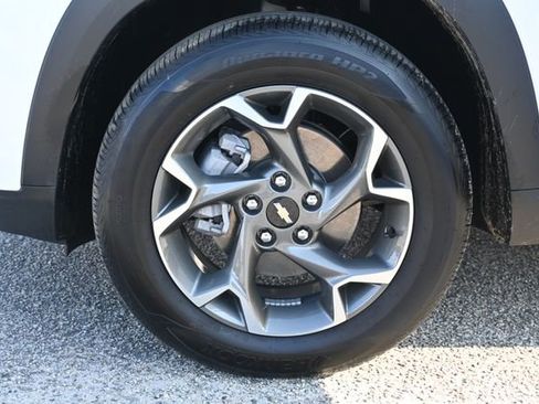 Used 2024 Chevrolet Trax LT image 26