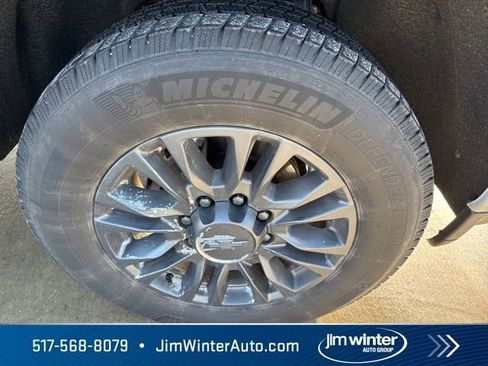 Used 2020 Chevrolet Silverado 2500 High Country w/ Technology Package image 3