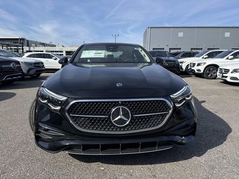 New 2026 Mercedes-Benz E 350 4MATIC Sedan image 2