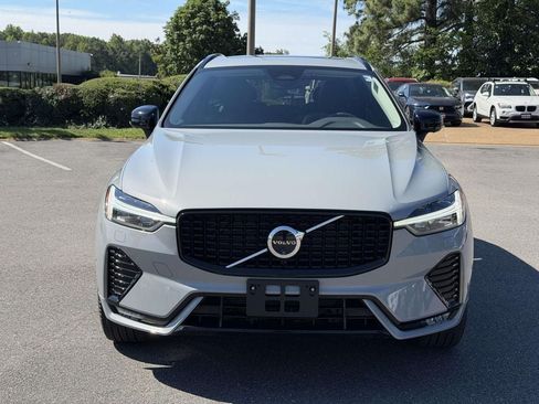 Used 2024 Volvo XC60 B5 Plus w/ Protection Package Premier AWD/4WD image 24