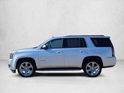 Used 2020 GMC Yukon SLT w/ HD Trailering Package image 8