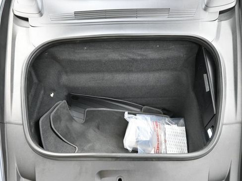 Certified 2024 Porsche 911 Carrera RWD image 19