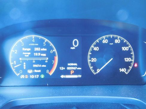 Certified 2025 Honda Pilot EX-L image 6