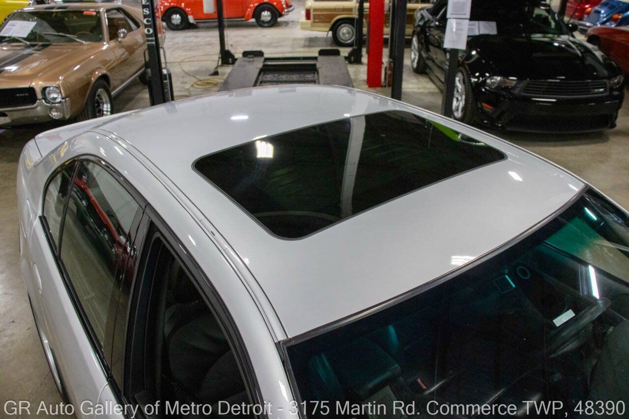 Used 2003 BMW M5 RWD image 14