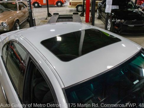Used 2003 BMW M5 RWD image 14