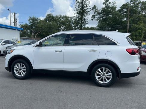 Used 2019 Kia Sorento FWD w/ LX Convenience Package image 12