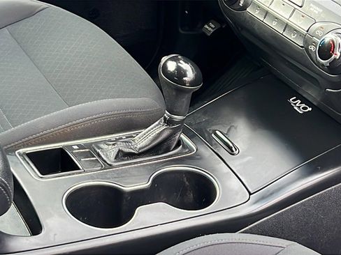 Used 2016 Kia Sorento LX image 13