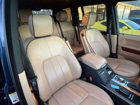 Used 2012 Land Rover Range Rover HSE image 23