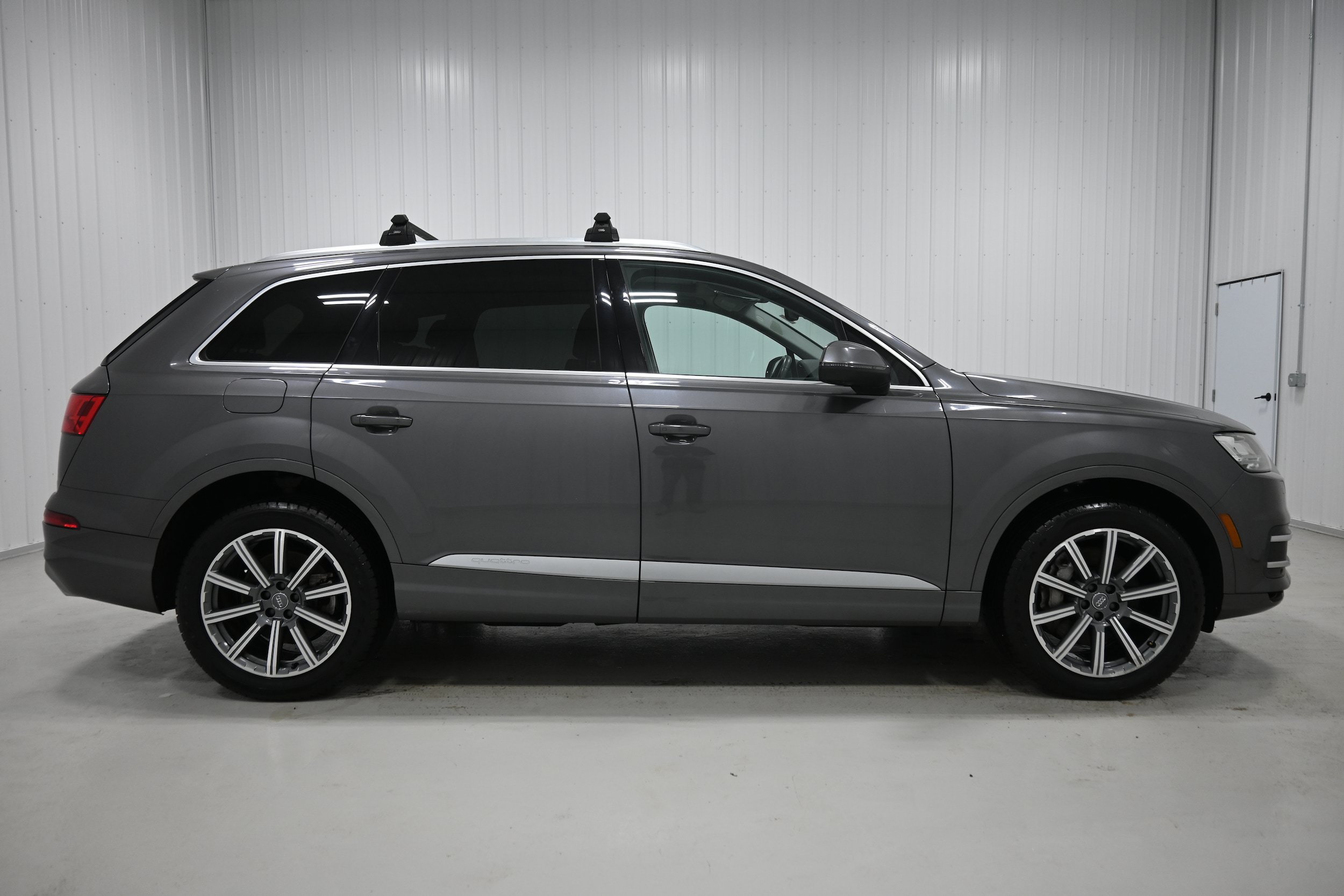 Used 2019 Audi Q7 3.0T Premium Plus w/ Premium Plus Package AWD/4WD image 43