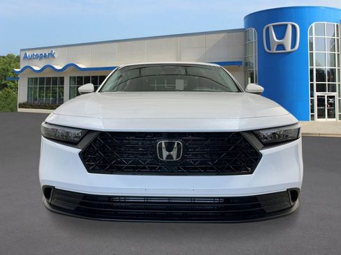 New 2026 Honda Accord LX image 9