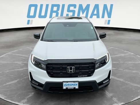 Used 2024 Honda Ridgeline Black Edition image 9