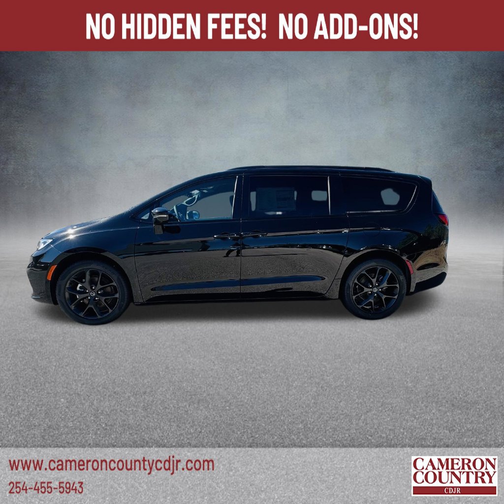 New 2026 Chrysler Pacifica Select w/ S Appearance Package FWD image 5