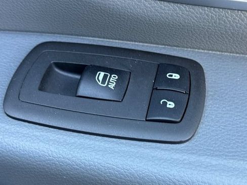 Used 2021 RAM 1500 Big Horn RWD image 22