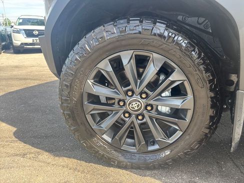 Used 2024 Toyota Land Cruiser w/ Premium Package image 30