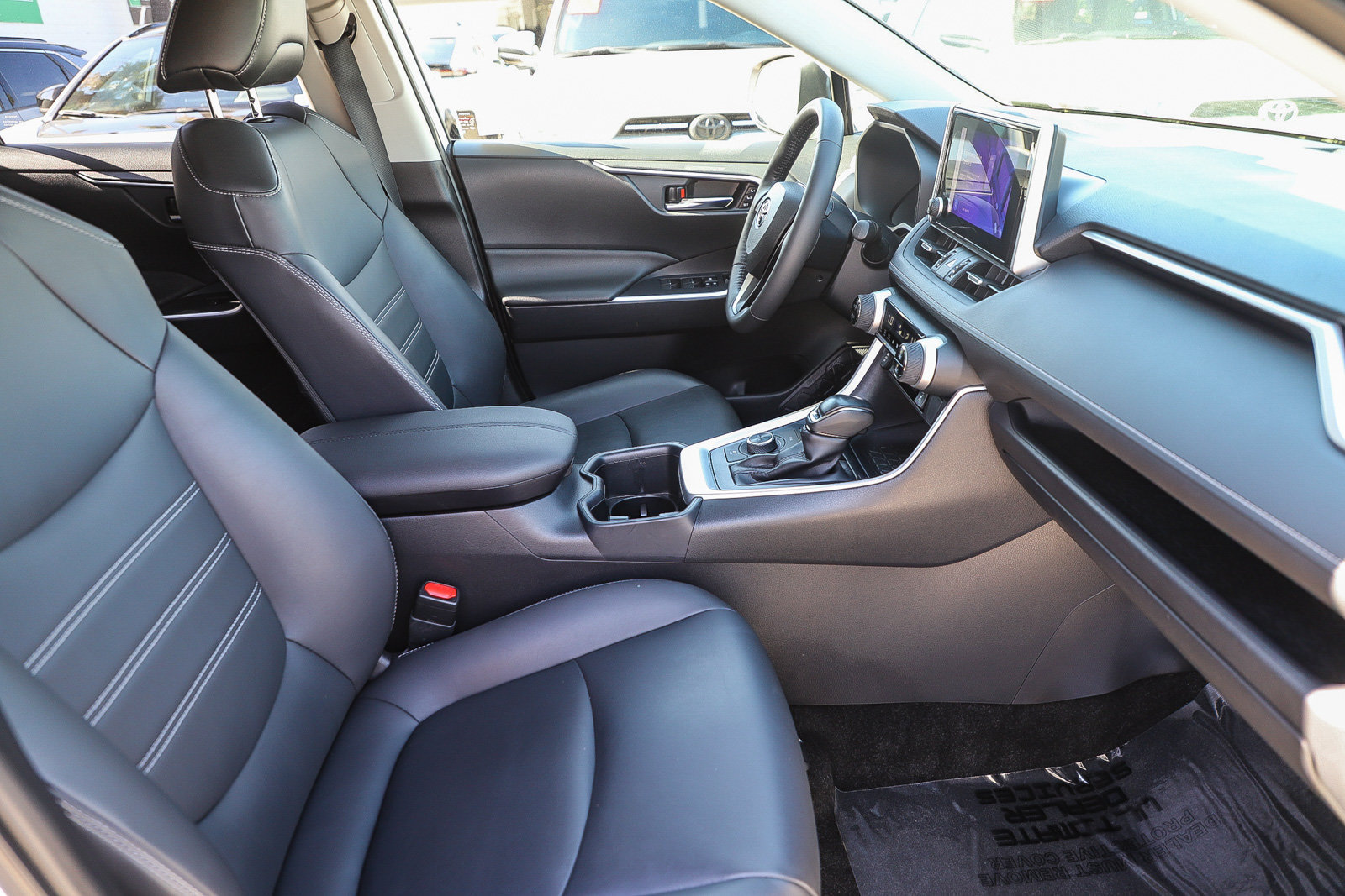 Certified 2023 Toyota RAV4 XLE Premium AWD/4WD image 16