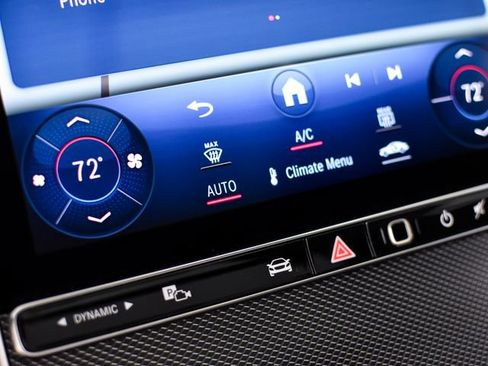 Certified 2024 Mercedes-Benz GLC 300 4MATIC image 33