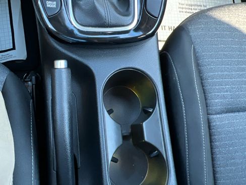 Used 2022 Kia Soul EX image 22