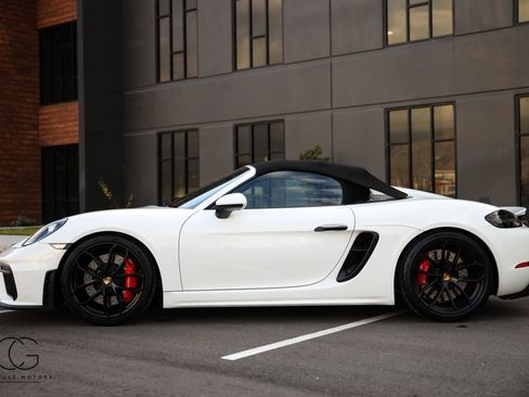 Used 2022 Porsche 718 Boxster Spyder image 6