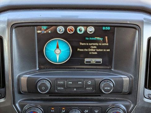 Used 2018 Chevrolet Silverado 1500 LT w/ Texas Edition image 13