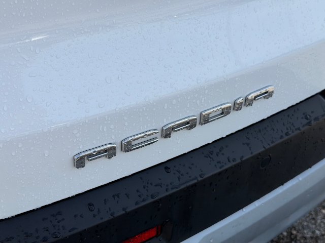 Certified 2021 GMC Acadia SLT FWD image 13