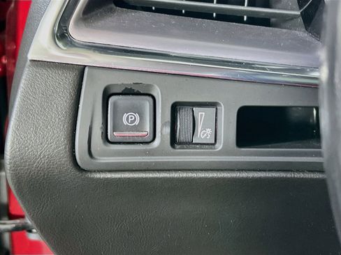 Used 2019 Cadillac XT5 Luxury image 10