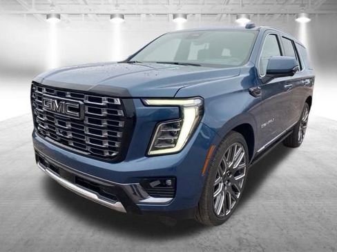 Used 2025 GMC Yukon Denali Ultimate image 11