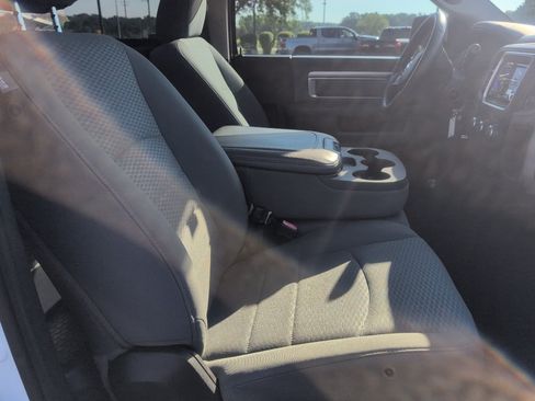 Used 2014 RAM 2500 Tradesman w/ Chrome Appearance Group AWD/4WD image 29